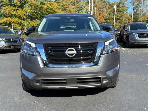 2025 Nissan Pathfinder S 4WD