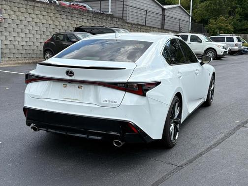 2022 Lexus IS 350 Base