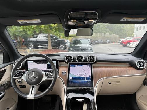 2023 Mercedes-Benz GLC 300 4MATIC