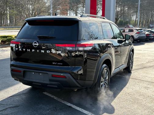 2024 Nissan Pathfinder SV 4WD