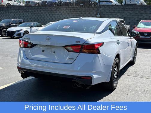 Gray Sky Pearl 2024 Nissan Altima SR Intelligent AWD