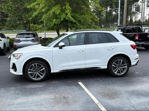 2024 Audi Q3 45 S line Premium Plus