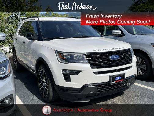 Photo 1 of 13 of 2019 Ford Explorer sport