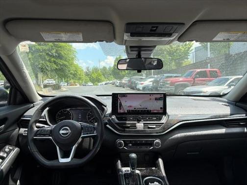 2024 Nissan Altima SR FWD