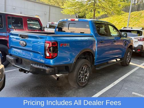 VELOCITY BLUE METALLIC 2024 Ford Ranger XLT