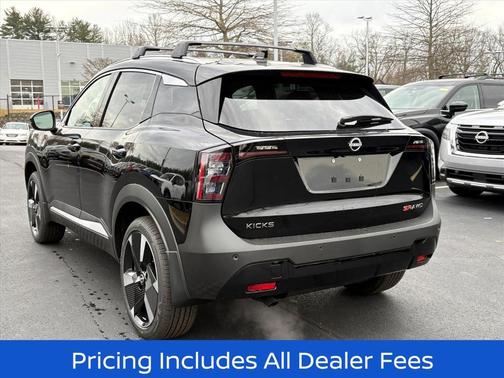 Super Black 2026 Nissan Kicks SR