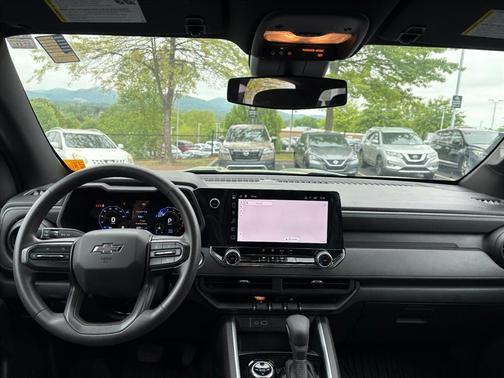 Sterling Gray Metallic 2024 Chevrolet Colorado Trail Boss