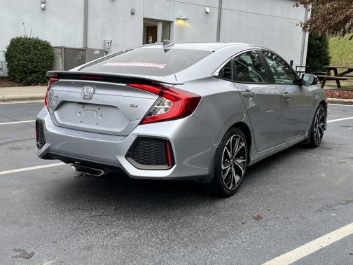 Photo 5 of 23 of 2019 Honda Civic Si Base