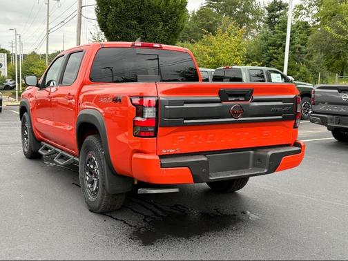 2025 Nissan Frontier PRO-4X
