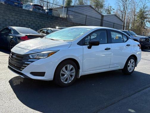 Fresh Powder 2025 Nissan Versa 1.6 S