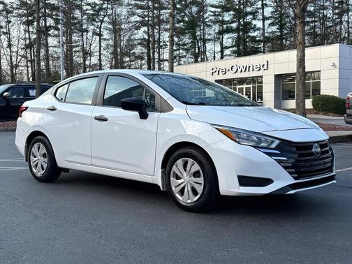 Fresh Powder 2025 Nissan Versa 1.6 S