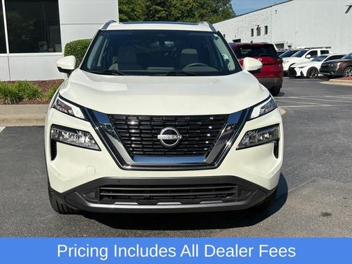 Pearl White Tricoat 2023 Nissan Rogue SL