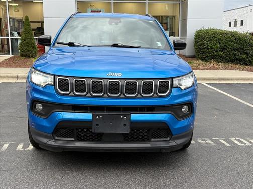 Hydro Blue Pearlcoat 2024 Jeep Compass Latitude