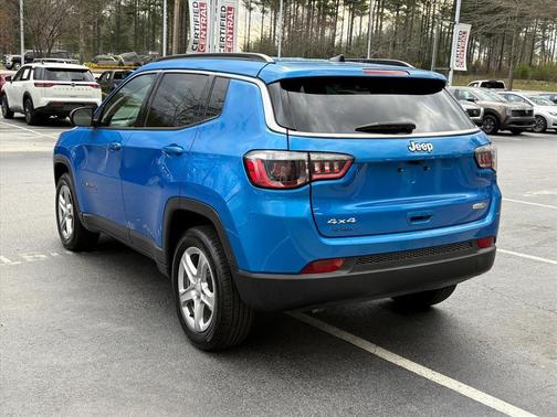 Hydro Blue Pearlcoat 2024 Jeep Compass Latitude