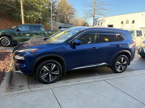 2022 Nissan Rogue Platinum