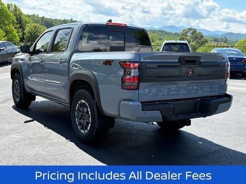 Boulder Gray Pearl 2026 Nissan Frontier PRO-4X