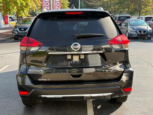 2018 Nissan Rogue SL