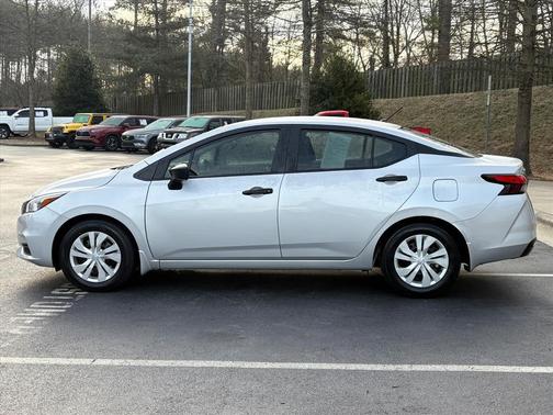 2022 Nissan Versa 1.6 S