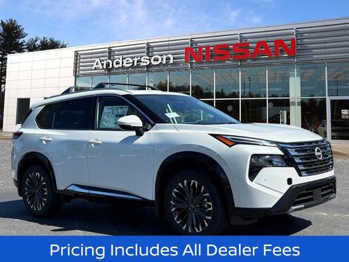 Everest White Pearl Tricoat 2026 Nissan Rogue Platinum