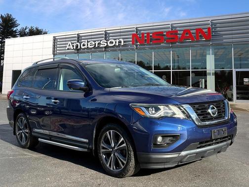 2019 Nissan Pathfinder Platinum