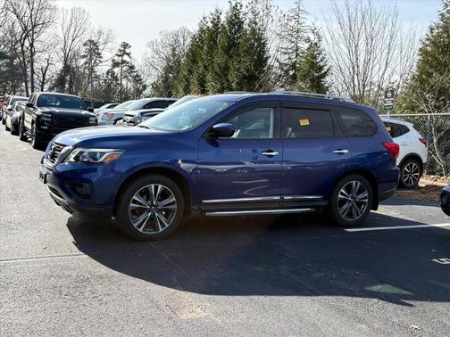 2019 Nissan Pathfinder Platinum