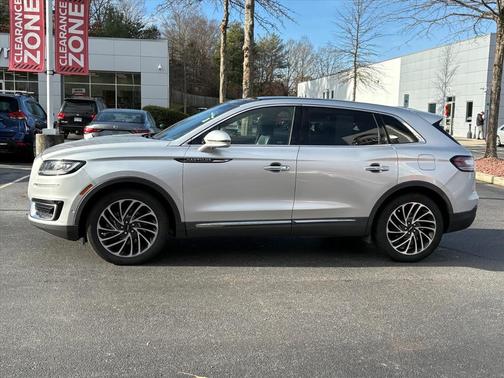 2019 Lincoln Nautilus Reserve