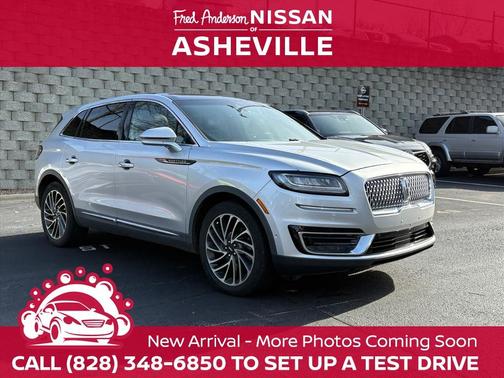 2019 Lincoln Nautilus Reserve