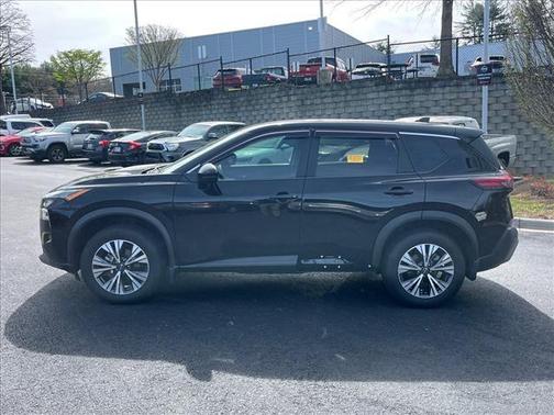 Super Black 2023 Nissan Rogue SV