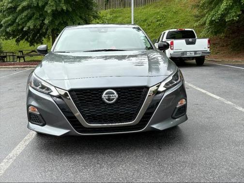 2020 Nissan Altima SR Intelligent AWD