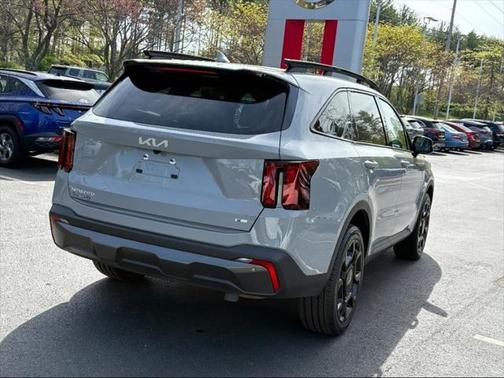 2024 Kia Sorento EX