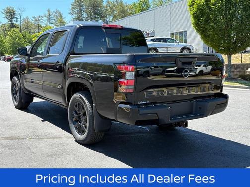 Super Black 2026 Nissan Frontier SV