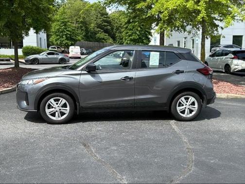 2024 Nissan Kicks S