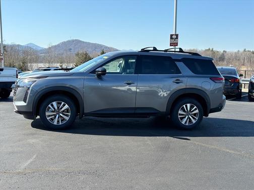 Gun Metallic 2026 Nissan Pathfinder SL