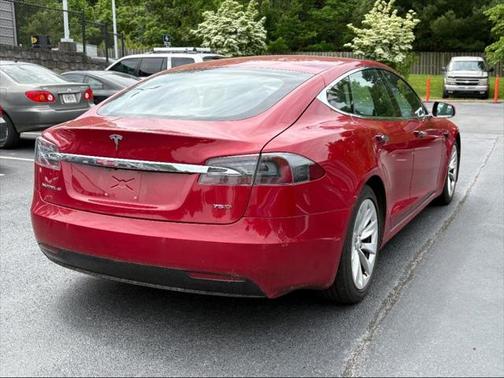 2016 Tesla Model S 75D
