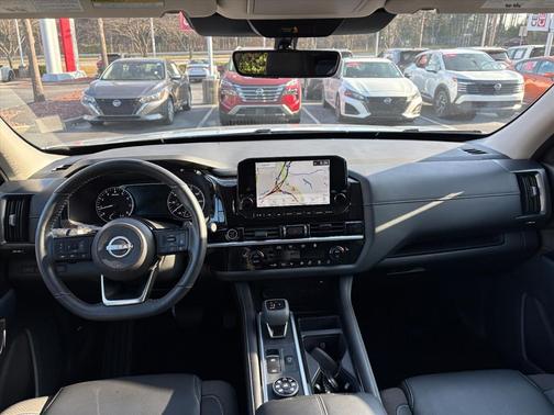 2024 Nissan Pathfinder SL 4WD