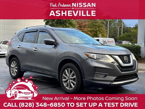 2018 Nissan Rogue SV