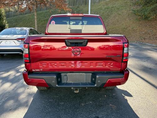 2024 Nissan Frontier PRO-4X