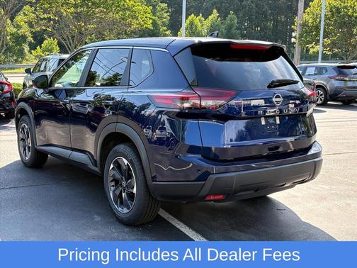 Deep Ocean Blue Pearl 2024 Nissan Rogue SV