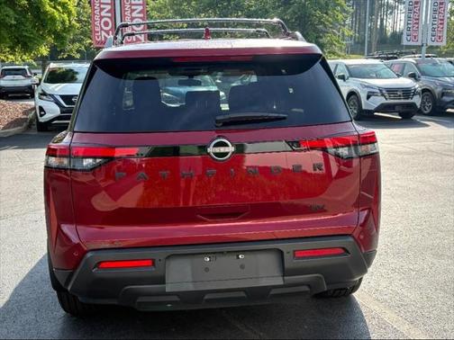 2022 Nissan Pathfinder SV 2WD