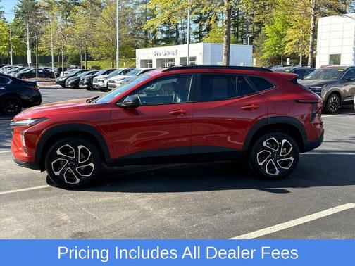 Cayenne Orange Metallic 2024 Chevrolet Trax FWD 2RS