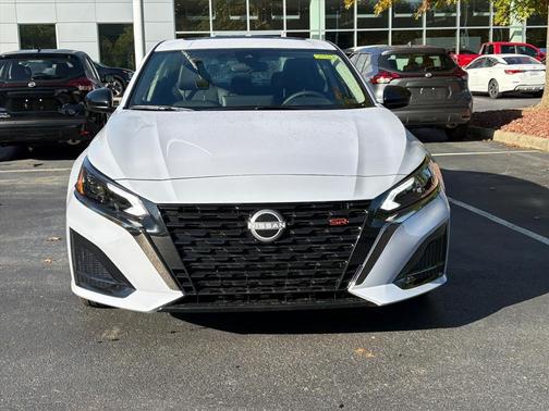 2025 Nissan Altima SR AWD