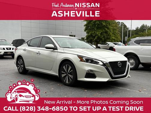 2022 Nissan Altima 2.5 SV
