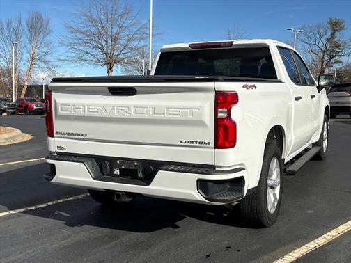 2022 Chevrolet Silverado 1500 Custom
