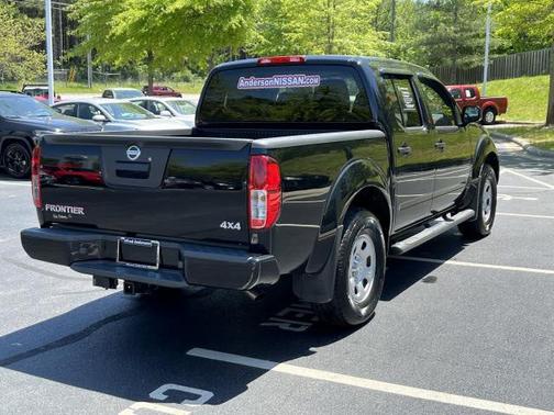 2021 Nissan Frontier S
