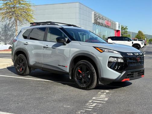 Boulder Gray Pearl 2025 Nissan Rogue Rock Creek