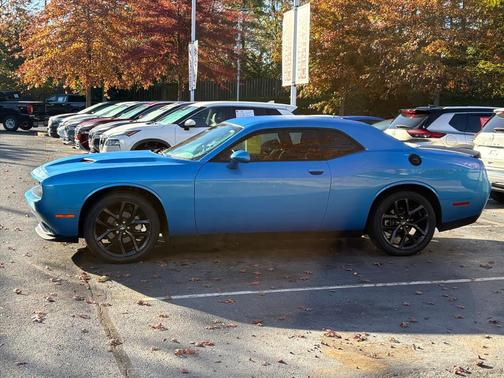 2023 Dodge Challenger SXT