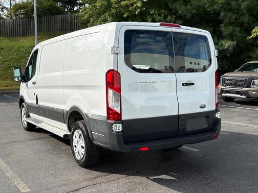 2018 Ford Transit-250 Base