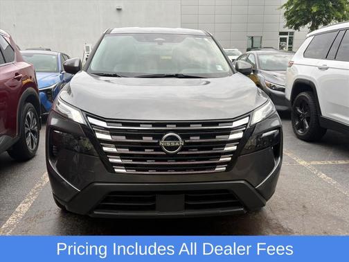 Gun Metallic 2025 Nissan Rogue SV