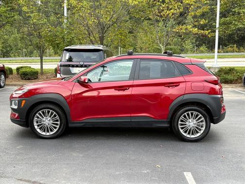 2021 Hyundai KONA SEL