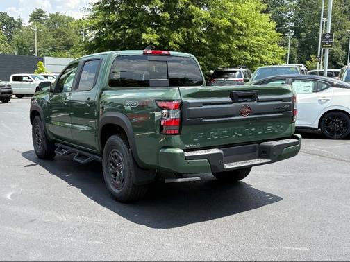 2025 Nissan Frontier PRO-4X
